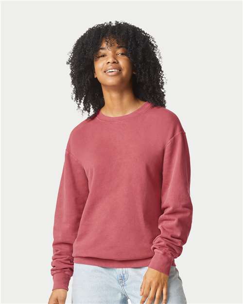 Comfort Colors Unisex Garment-Dyed Lightweight Fleece Crewneck Sweatshirt