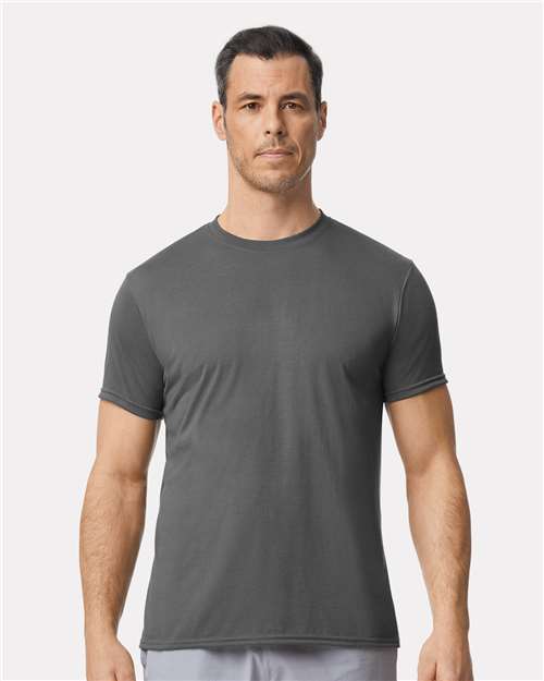 Gildan Unisex Performance® T-Shirt - Black