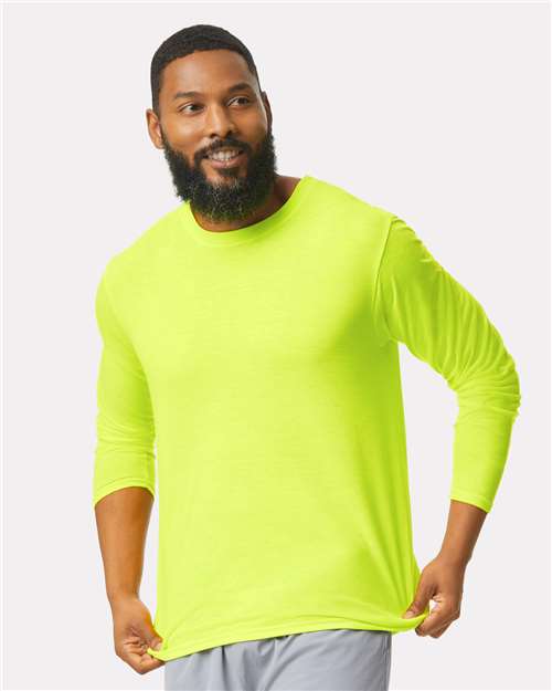 Gildan Unisex Performance® Long Sleeve T-Shirt